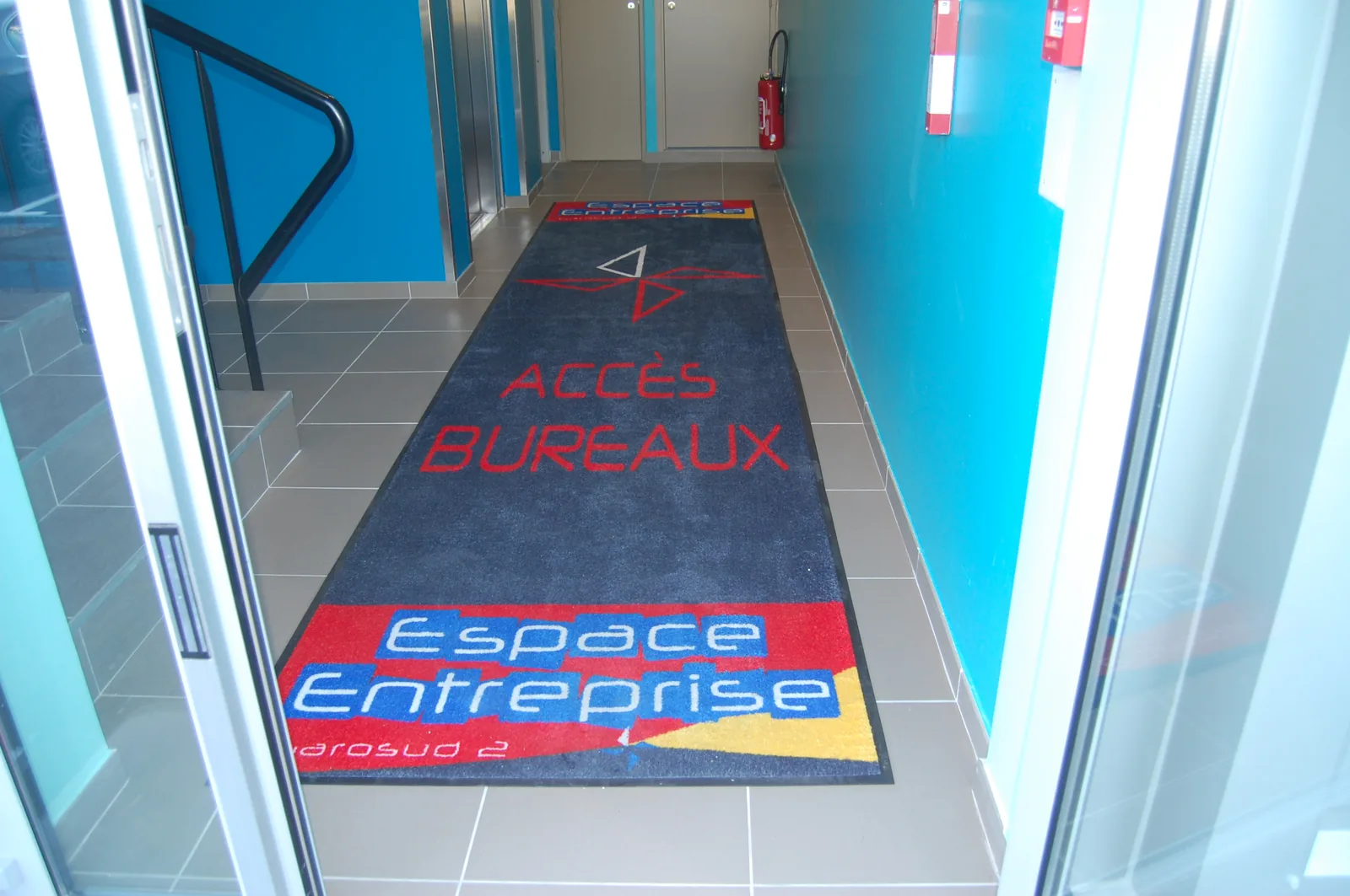 Accès bureaux Espace Entreprise Garosud