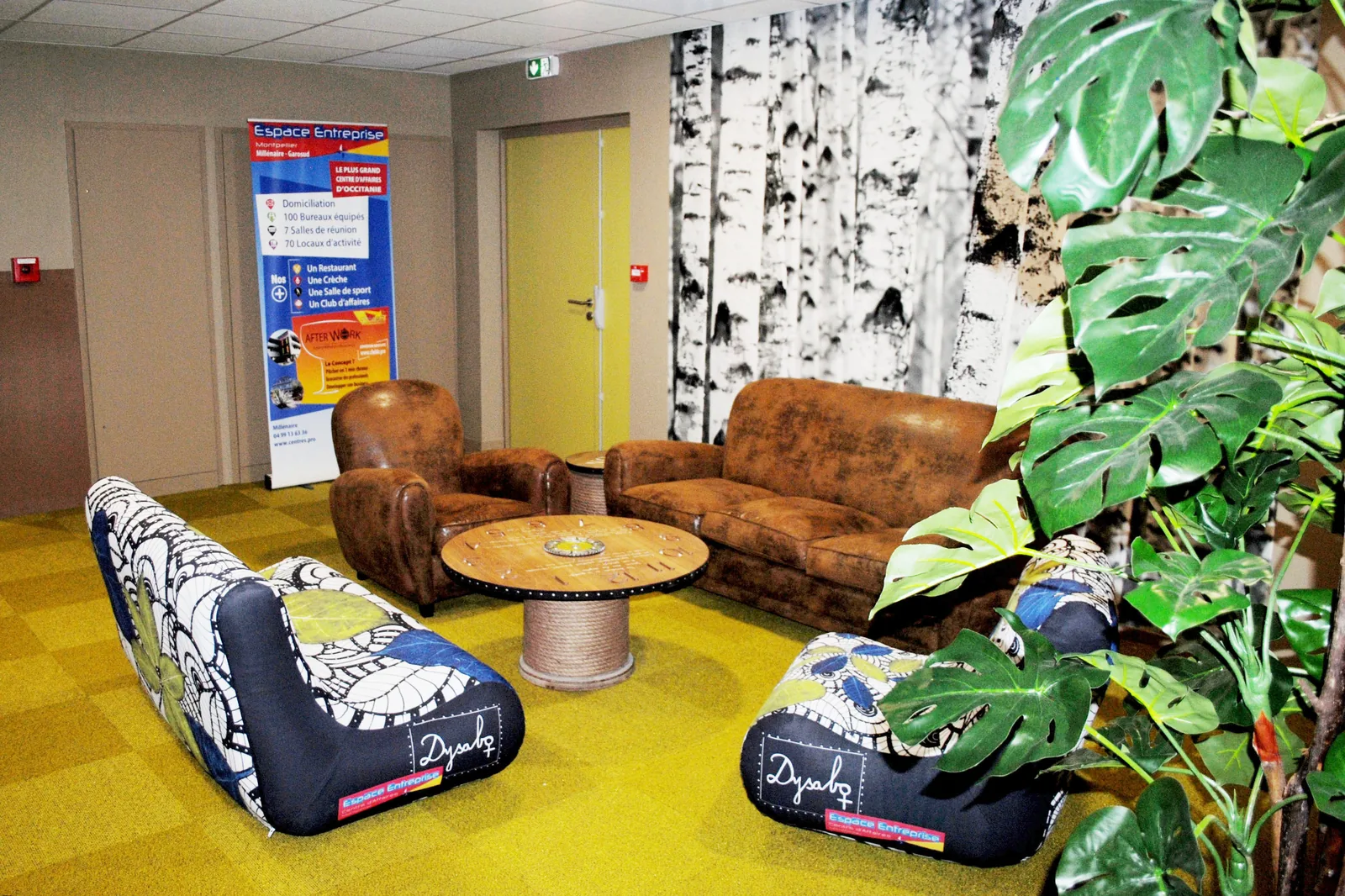Salon lounge de l'Espace Entreprise